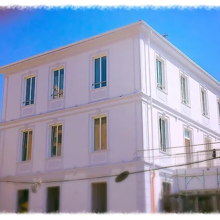 Luxury Hotel