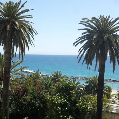 Luxury 3* Sanremo