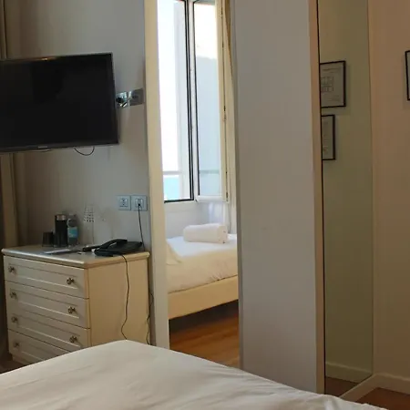 Luxury 3*